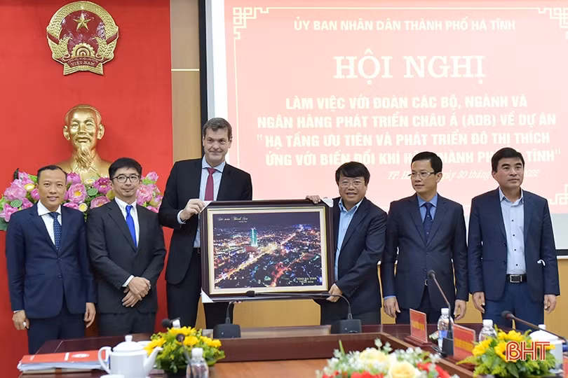 Hơn 142 triệu USD giúp TP Hà Tĩnh xây dựng đô thị thích ứng với biến đổi khí hậu