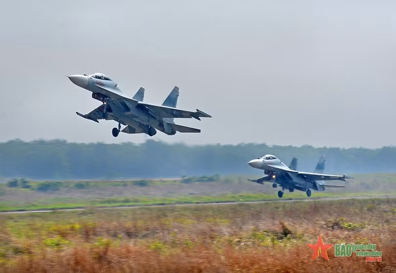 Chú trọng huấn luyện, nâng cao khả năng sẵn sàng chiến đấu