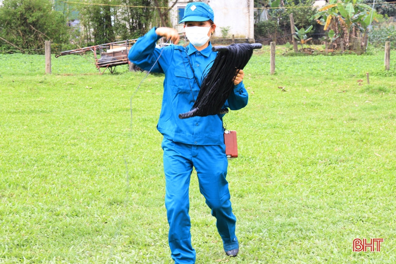 Xem “chiến sỹ sao vuông” Nghi Xuân biểu diễn võ thuật đối kháng