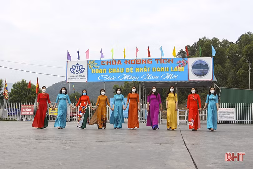 Tổ chức lễ hội gắn với di tích góp phần quảng bá giá trị văn hóa Hà Tĩnh