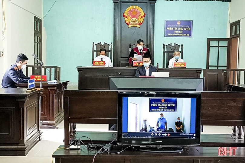 Tuyên án đối tượng tàng trữ ma túy từ điểm cầu trực tuyến ở Đức Thọ