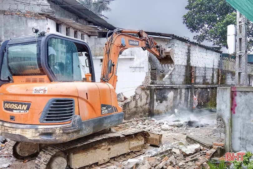 Bà con lương - giáo chung sức xây dựng khu dân cư NTM kiểu mẫu ở Can Lộc