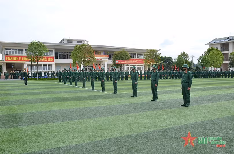 Chú trọng huấn luyện, nâng cao khả năng sẵn sàng chiến đấu