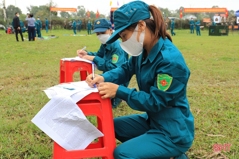 Xem “chiến sỹ sao vuông” Nghi Xuân biểu diễn võ thuật đối kháng