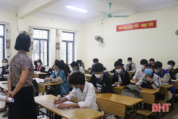Phân luồng sau THCS ở Hà Tĩnh: Không quá 72% học sinh vào lớp 10 THPT công lập