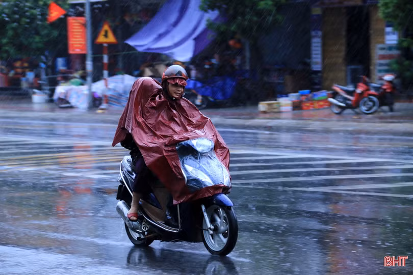 Dự báo, từ đêm nay, nhiều nơi ở Hà Tĩnh có mưa rất to