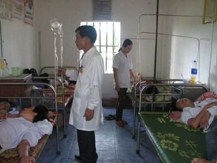 Vào cuộc phòng chống dịch sốt xuất huyết ảnh 1