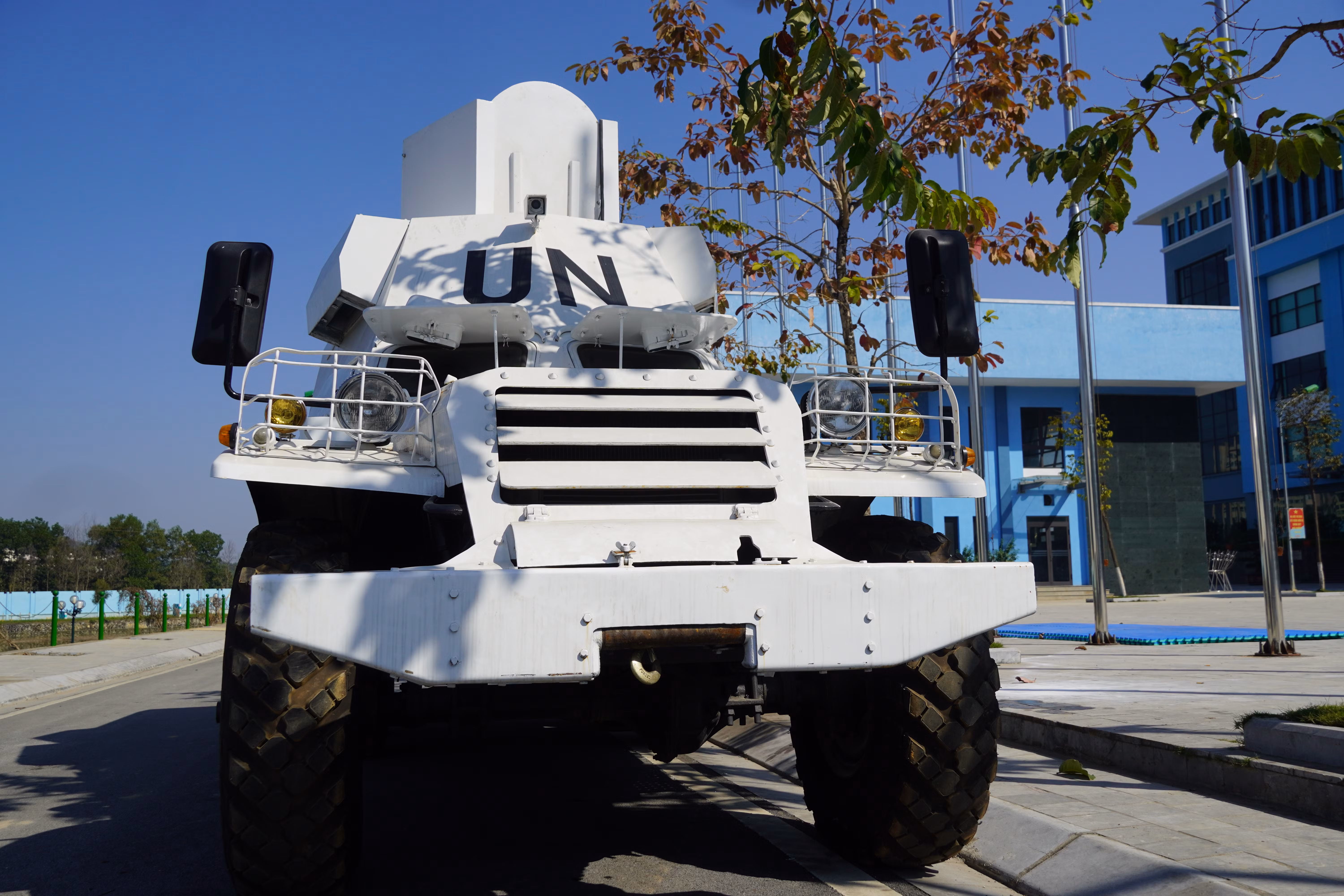 Xe bọc thép của Việt Nam làm nhiệm vụ tại châu Phi