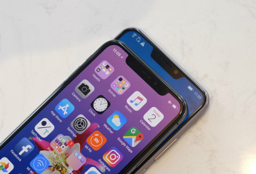 Màn hình tai thỏ của iPhone X giờ đã xuất hiện trên nhiều mẫu Android tầm trung ở Việt Nam. smartphone tam 4 den 8 trieu dong canh tranh khoc liet