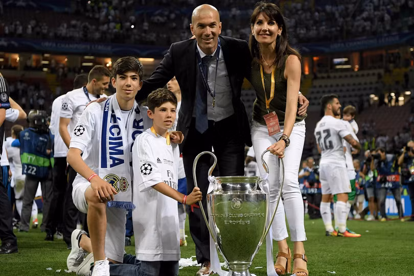 nhung trieu dai huy hoang nhat lich su bong da chau au