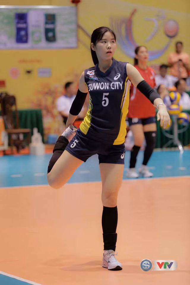 Những bóng hồng “vạn người mê” trên sân đấu VTV Cup