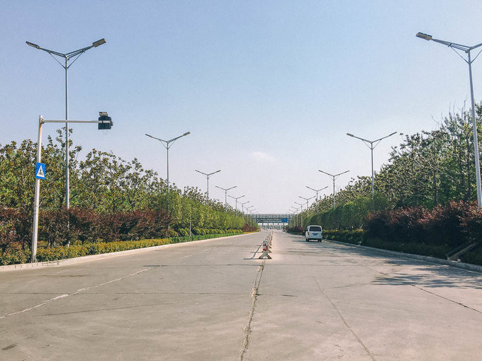 ben trong thanh pho iphone o trung quoc