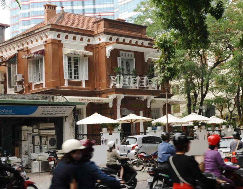 dau an kien truc phap trong long ha noi