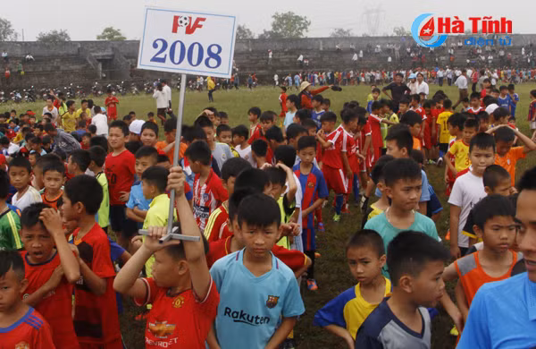 17 cầu thủ nhí trúng tuyển vào Trung tâm đào tạo bóng đá PVF