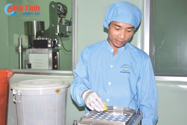 “Bộ sưu tập” sáng kiến của 2 công nhân trẻ Hà Tĩnh ảnh 4 bo suu tap sang kien cua 2 cong nhan tre ha tinh