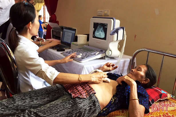 formosa ha tinh tai tro kham suc khoe cho nguoi dan ky hung