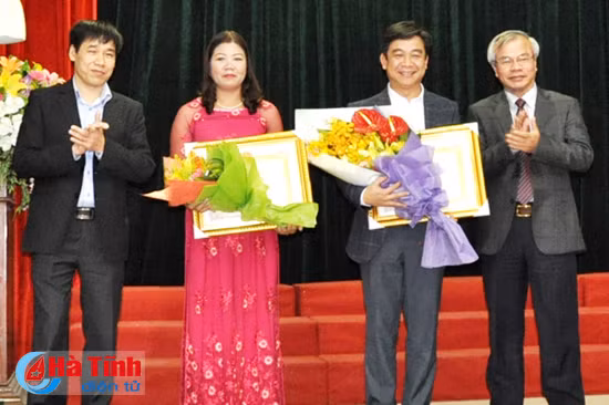 be giang lop cao cap ly luan chinh tri khoa 2014 2016 tai ha tinh