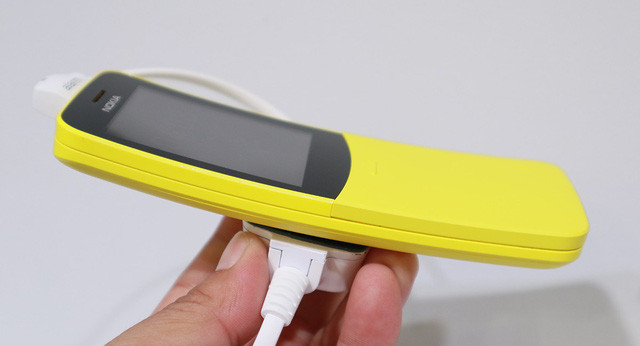 Nokia nắp trượt 8110 bán tại Việt Nam vào giữa tháng 5, giá 1,7 triệu đồng ảnh 1 nokia nap truot 8110 ban tai viet nam vao giua thang 5 gia 1 7 trieu dong