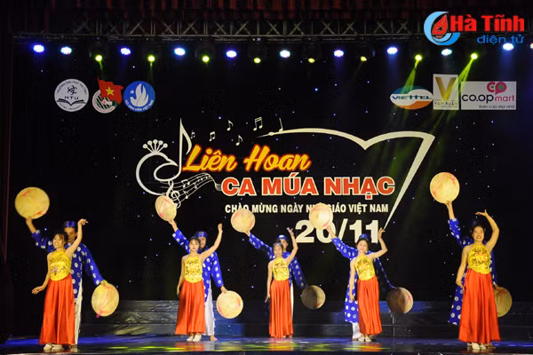 soi dong dac sac dem van nghe tri an thay co giao