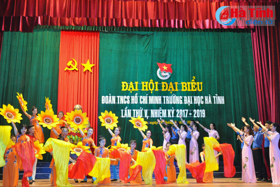 Tuổi trẻ Đại học Hà Tĩnh “Đoàn kết - xung kích - sáng tạo - phát triển”