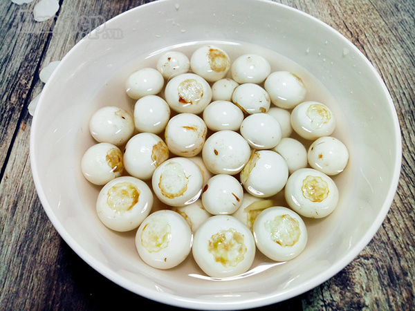 dang mua ca mach cac me them mot cach lam ca phao muoi gion ngon