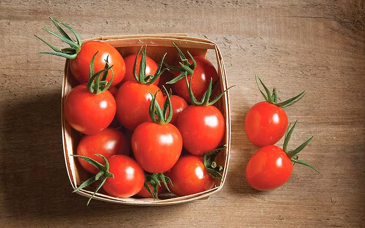 an nhieu ca chua khong tot nhu van nghi