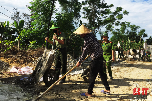 600 can bo huyen loc ha tham gia ngay thu 7 nong thon moi