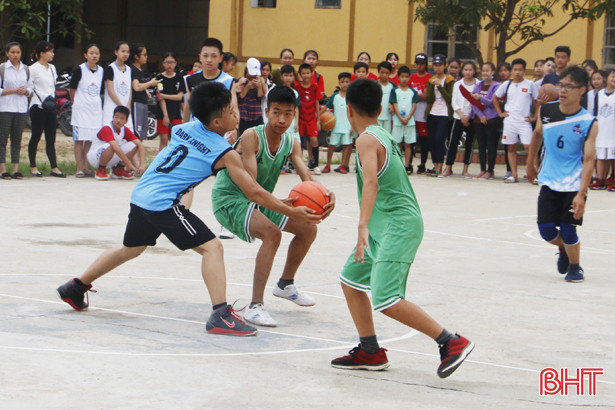 tp ha tinh to chuc giai bong ro hoc duong nam 2018