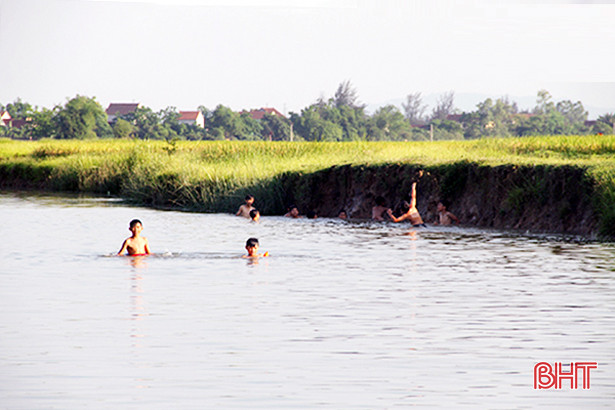 Mở rộng dịch vụ bể bơi tư nhân: Tăng cơ hội học bơi cho trẻ em ảnh 7 Mở rộng dịch vụ bể bơi tư nhân: Tăng cơ hội học bơi cho trẻ em