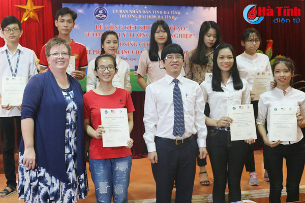 dh ha tinh hoan thanh khoa dao tao uom mam y tuong khoi nghiep