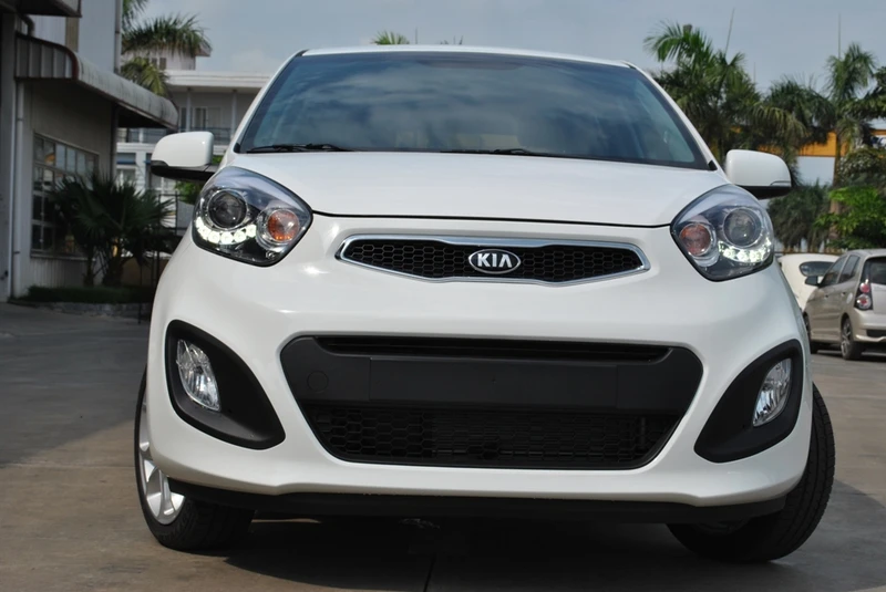 Xe Van hết thời, chủ đại lý lo chết chìm theo xe ảnh 3 xe van het thoi chu dai ly lo chet chim theo xe