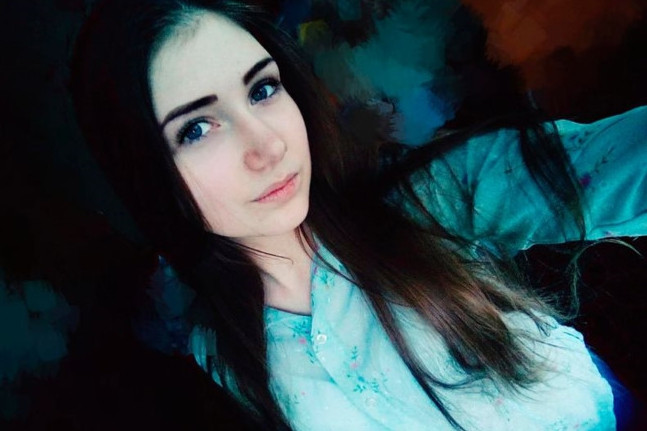 hon 100 ban tre chet vi trao luu ca voi xanh tren facebook