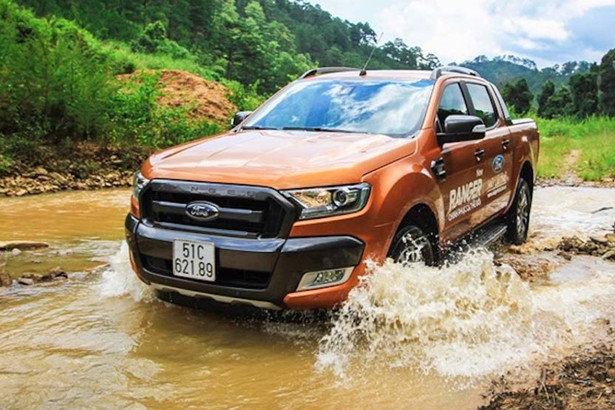 mazda bt 50 vuot ong vua ford ranger tro thanh ban tai ban chay nhat viet nam