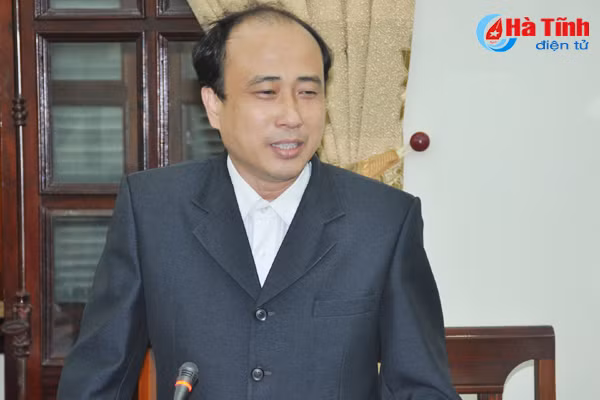 quan tam van de nuoc thai do thi uu tien xu ly chat thai cong nghiep