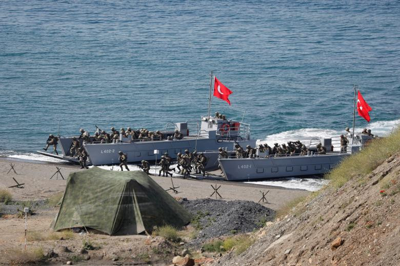 hinh anh binh si tho nhi ky tap tran quan su efes 2018