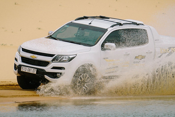 mazda bt 50 vuot ong vua ford ranger tro thanh ban tai ban chay nhat viet nam