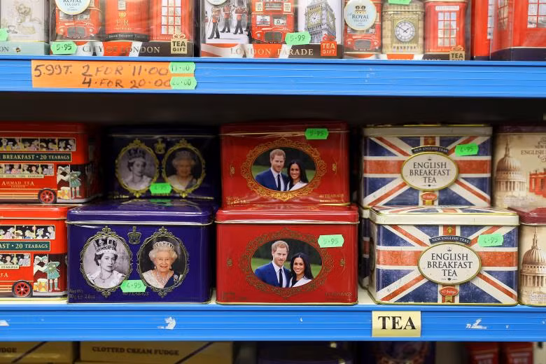 do luu niem an theo dam cuoi hoang gia anh