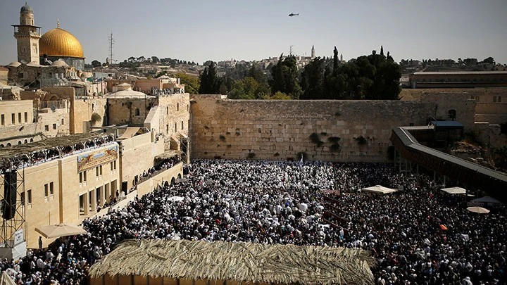 Thánh địa Jerusalem. Ảnh: RT israel bao dong an ninh truoc ngay my khai truong su quan o jerusalem