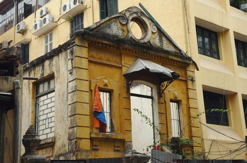 dau an kien truc phap trong long ha noi