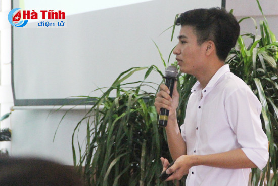 Đại học Hà Tĩnh trao thưởng 9 đề tài nghiên cứu khoa học xuất sắc