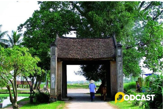 Podcast Tản văn: Cổng làng xưa vời vợi hồn quê 