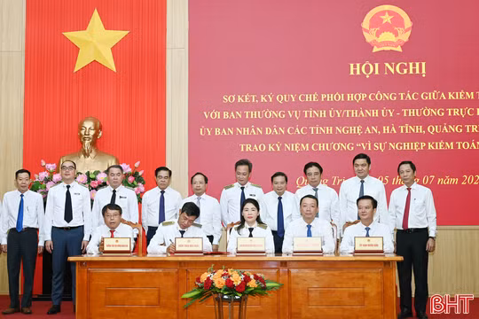 Ký kết quy chế phối hợp giữa Kiểm toán Nhà nước với Hà Tĩnh và 3 tỉnh, thành 