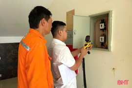 100% điểm thi tốt nghiệp THPT được đảm bảo cấp điện ổn định, an toàn