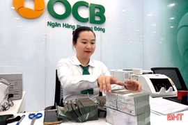 Dòng tiền phân tán, huy động vốn tăng chậm