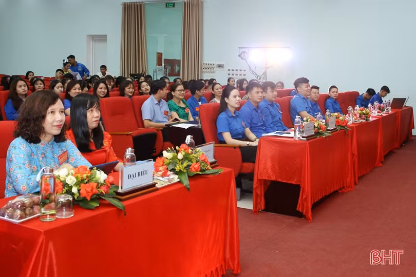 Phát huy vai trò xung kích, sáng tạo của tuổi trẻ, xây dựng Đại học Hà Tĩnh ngày càng phát triển