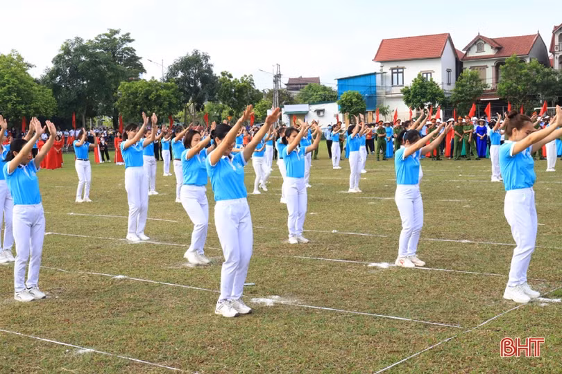 Gần 600 VĐV tranh tài Đại hội TDTT huyện Hương Sơn lần thứ VI