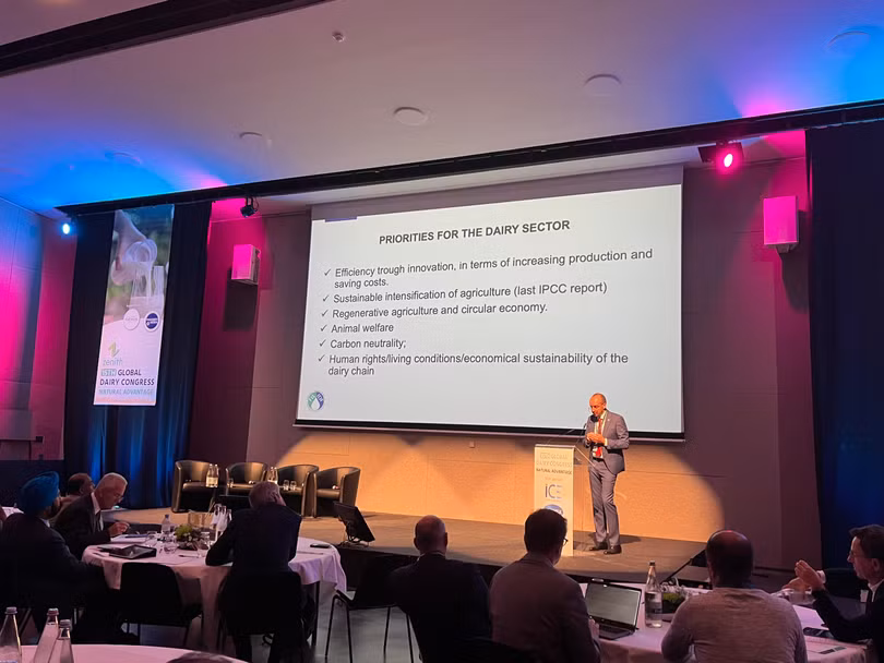 “Ông lớn” sữa Việt chia sẻ về thực hành phát triển bền vững tại hội nghị sữa toàn cầu 2022