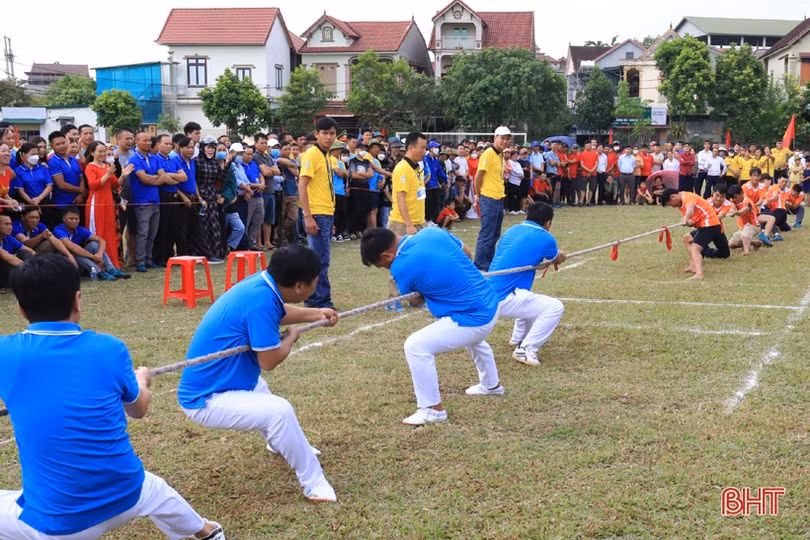 Gần 600 VĐV tranh tài Đại hội TDTT huyện Hương Sơn lần thứ VI