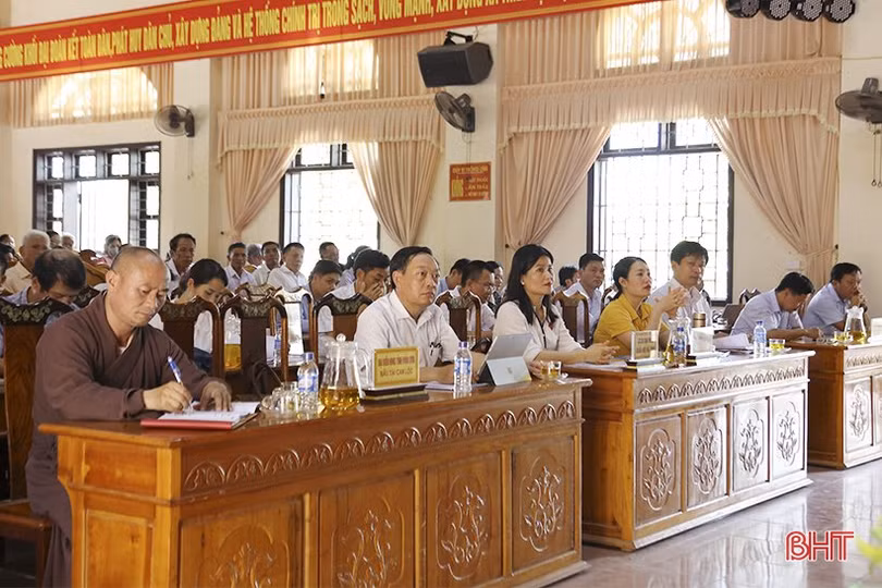 Cử tri kiến nghị nhiều vấn đề ảnh hưởng trực tiếp đến đời sống dân sinh