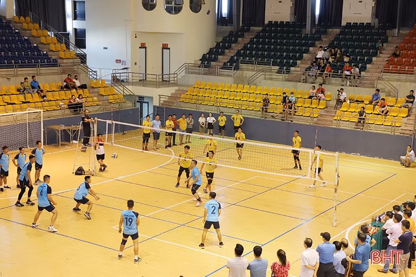 Các sở Công thương, TN&MT nhất Hội thao khối Kinh tế - Kỹ thuật